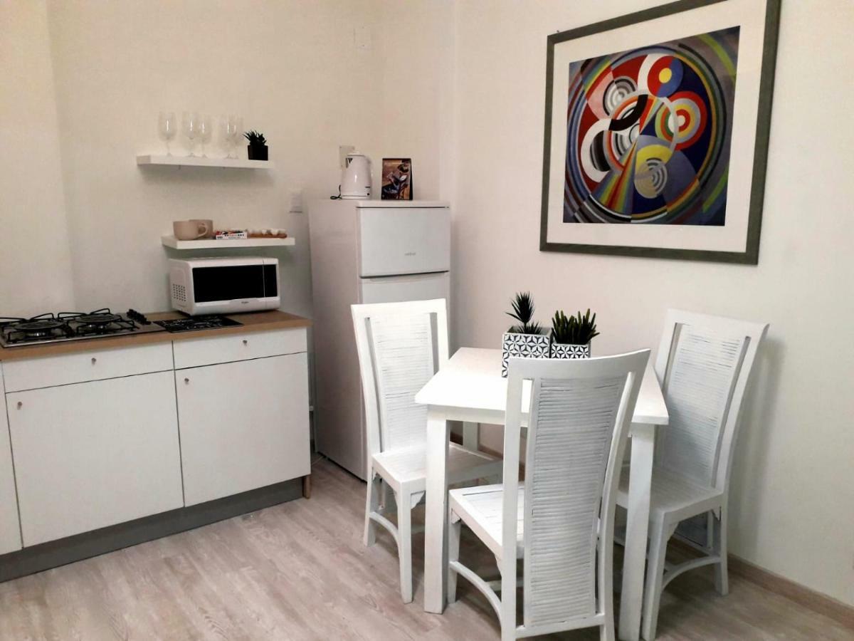 Miklod Apartments パレルモ エクステリア 写真